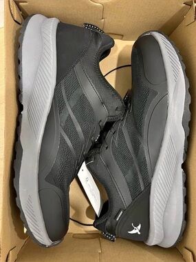 Eddie Bauer Men's Black Sneakers with Gray Outsoles
